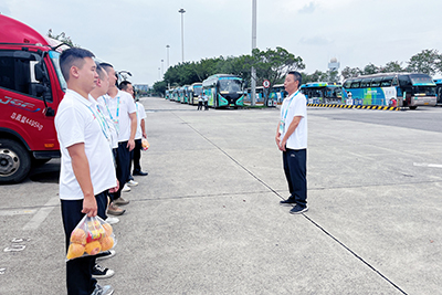 E:2023.77.28【助力大运】以关爱鼓舞士气，拼全力备战大运——南宫NG28国际运业持续开展慰问活动官网20230728-01-彤熙4.jpg