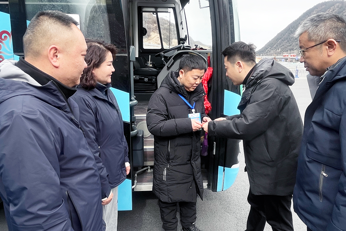 职工关怀步履不停，持续开展新春慰问